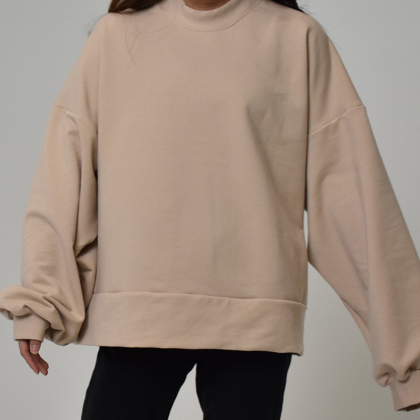 Oversized Crewneck Sweatshirt in Oat